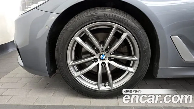 BMW 5 Series (G30) id 2876826 из Кореи 15