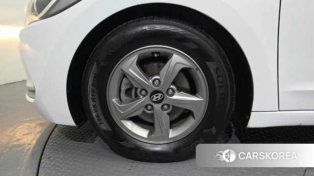 Hyundai Avante AD id 4483308 из Кореи 15