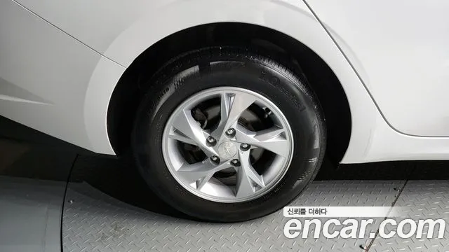 Hyundai Avante (CN7) id 2752796 из Кореи 15