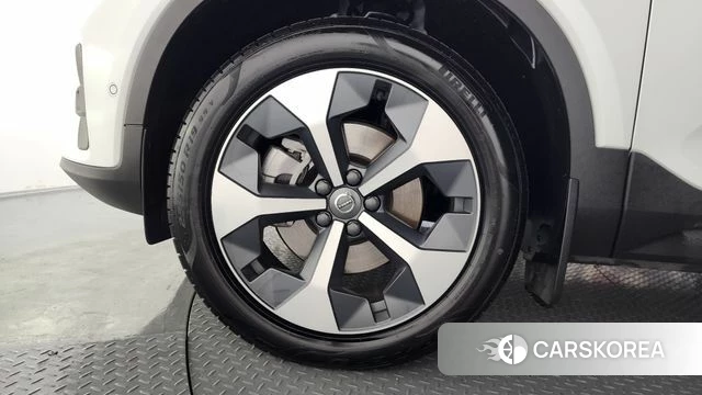 Volvo XC40 id 3933835 из Кореи 15