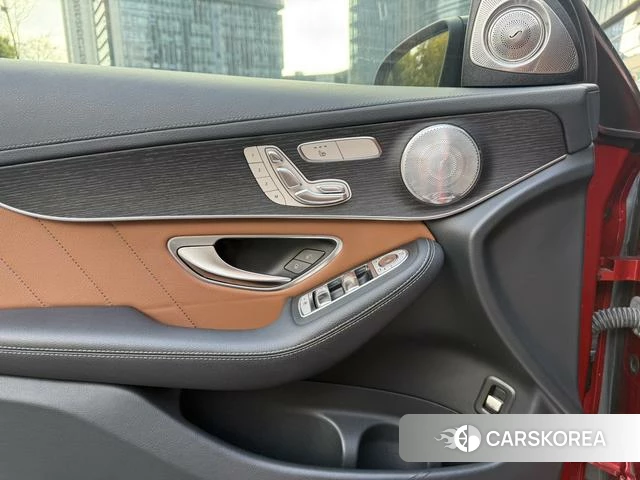 Mercedes-Benz GLC Coupe id 4259875 из Китая 10