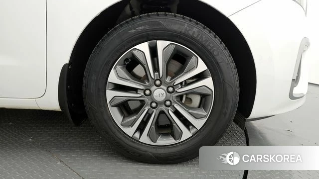 Kia The New Carnival id 4203901 из Кореи 15