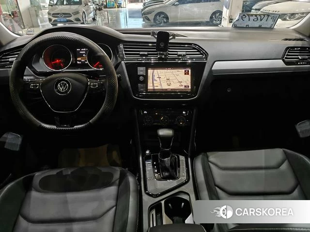 Volkswagen Tiguan L id 4238440 из Китая 8