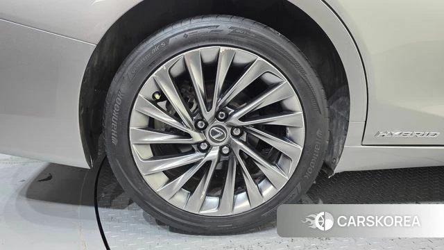 Lexus ES300h 7th generation id 4550378 из Кореи 26