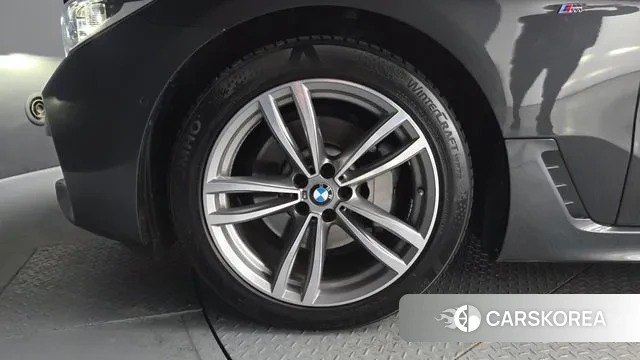 BMW 6 Series GT (G32) id 3687145 из Кореи 15