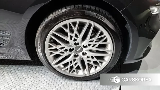 Genesis The New G70 id 3509237 из Кореи 15