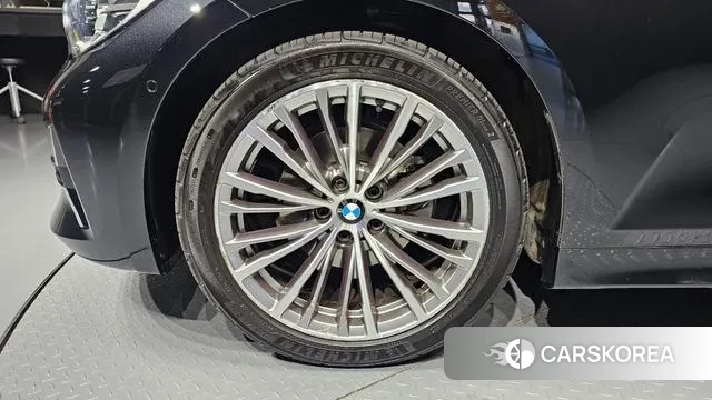 BMW 3 Series (G20) id 3448406 из Кореи 15