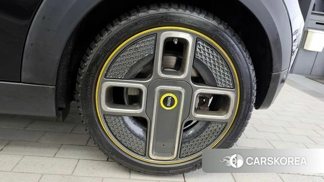 Mini Cooper Electric id 4382074 из Кореи 15