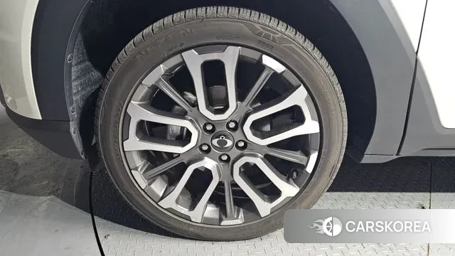 Ssangyong Torres id 3620249 из Кореи 15