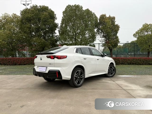 BMW X2 (import) 2025 Белый из Китая, фото 6