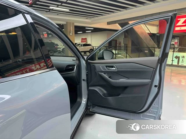 Nissan Qijun id 4260969 из Китая 35