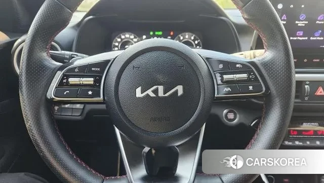 Kia The New K3 2nd generation 2021 Белый из Кореи, фото 5
