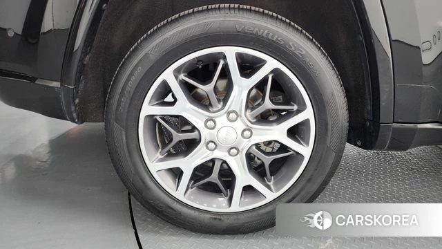 Jeep Grand Cherokee id 3905440 из Кореи 15