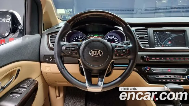 Kia The New Carnival id 2546418 из Кореи 15