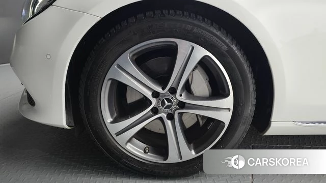 Mercedes-Benz E-Class W213 id 3845456 из Кореи 15