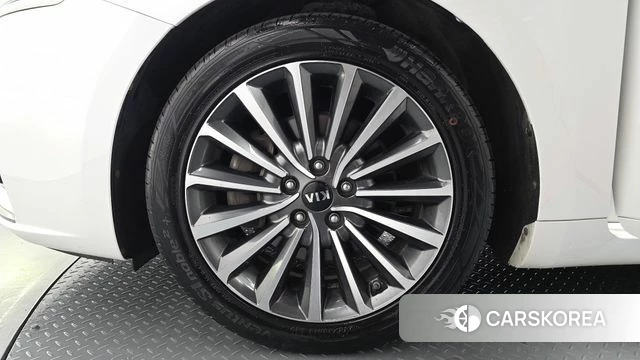 Kia Come New K7 id 4448327 из Кореи 15