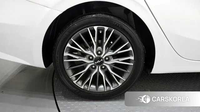 Kia The New K3 2nd generation id 3032641 из Кореи 15