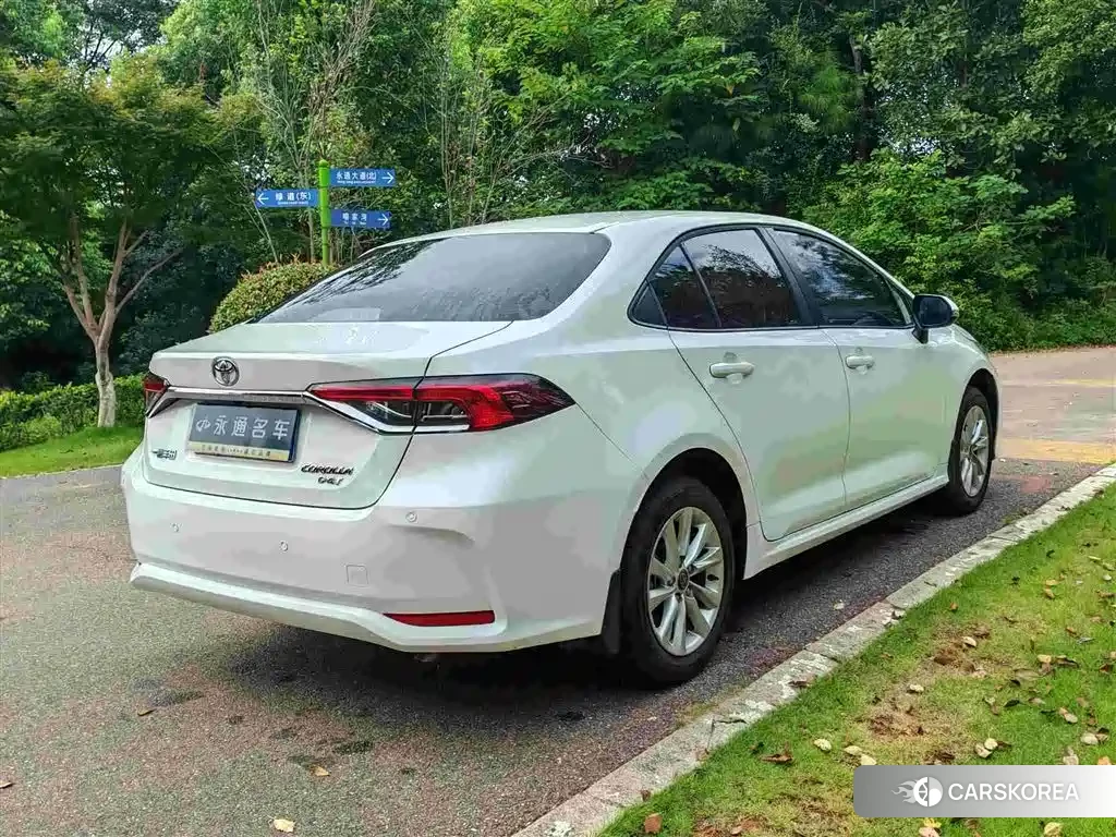 Toyota Corolla 2024 Белый из Китая, фото 6