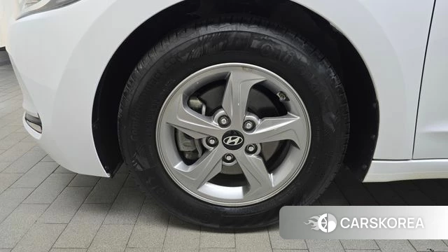 Hyundai Avante AD id 3845998 из Кореи 15