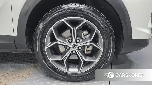 Ssangyong Beautiful Korando id 3479239 из Кореи 15