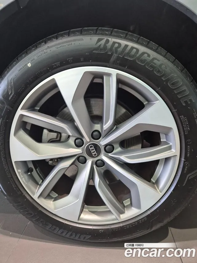 Audi e-Tron id 2805966 из Кореи 7