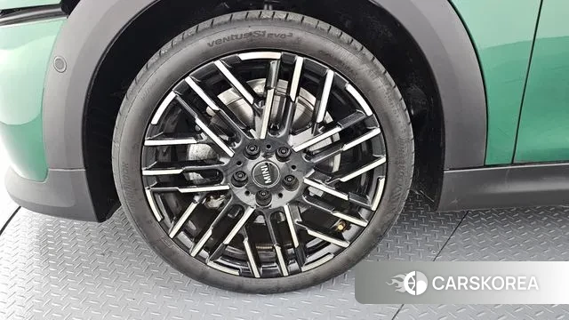 Mini Cooper S 4th Generation id 3327328 из Кореи 15