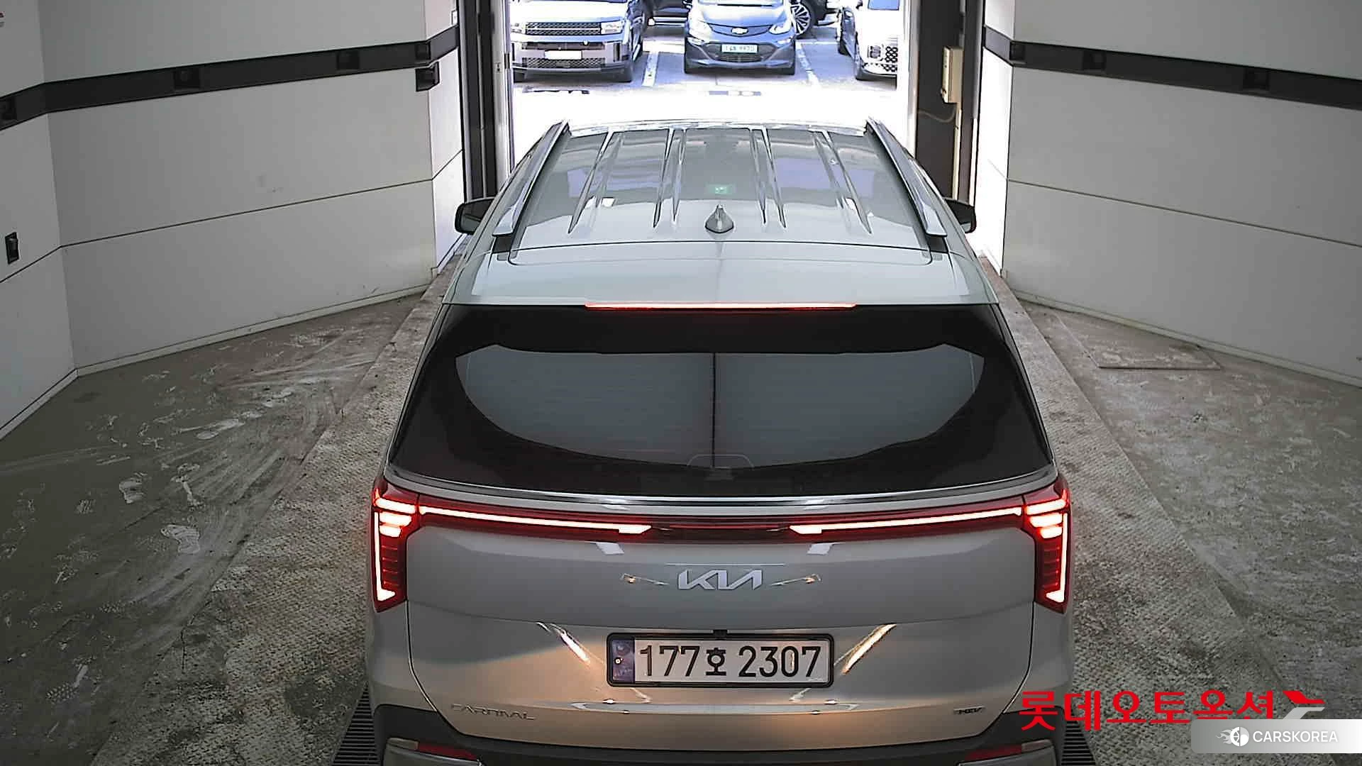 Kia Carnival Hybrid id 3882146 из Кореи 32