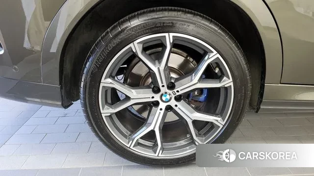 BMW X6 (G06) id 3343618 из Кореи 15