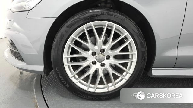 Audi New A6 id 4587402 из Кореи 36