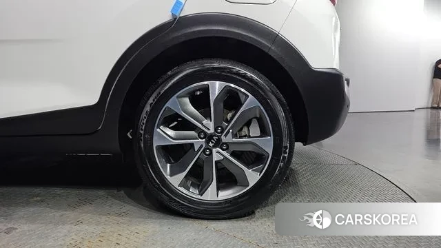 Kia Stonic id 3055666 из Кореи 15