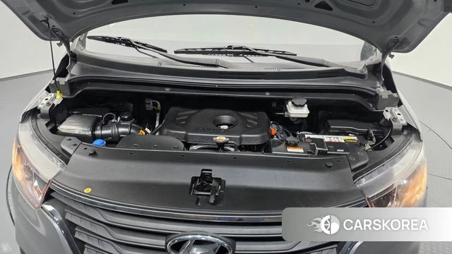 Hyundai The New Grand Starex id 3936341 из Кореи 15