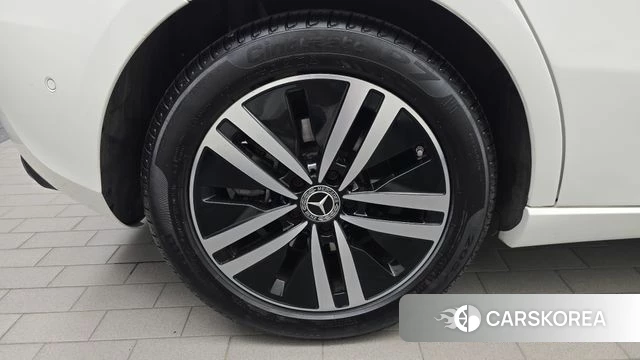 Mercedes-Benz A-Class W177 id 4894146 из Кореи 25