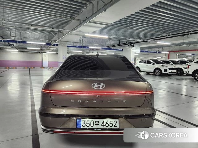Hyundai Grandeur Hybrid (GN7) id 4486672 из Кореи 15