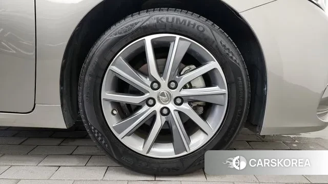 Lexus New ES300h id 3045639 из Кореи 15