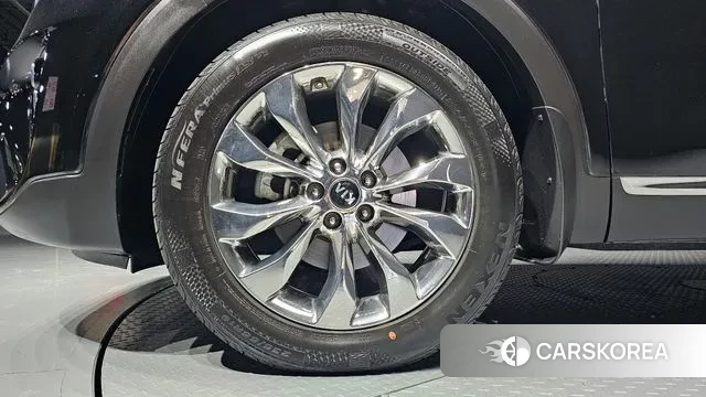 Kia The New Sorento id 3778630 из Кореи 15