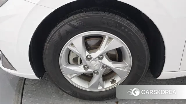 Hyundai Avante (CN7) id 2940960 из Кореи 15