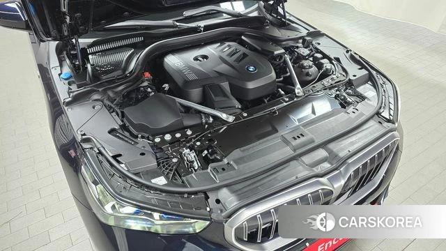 BMW 5 Series (G60) id 4681441 из Кореи 27