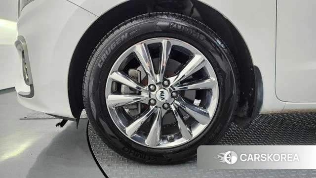 Kia The New Carnival id 4318119 из Кореи 15