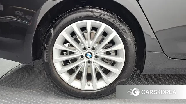 BMW 5 Series (G30) id 3377800 из Кореи 15