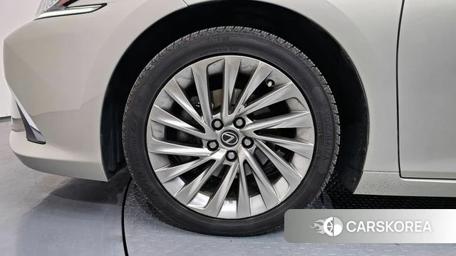 Lexus ES300h 7th generation id 4285868 из Кореи 15