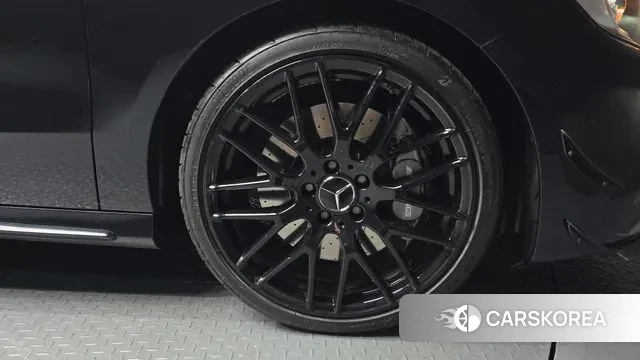 Mercedes-Benz A-Class W176 id 3593517 из Кореи 15