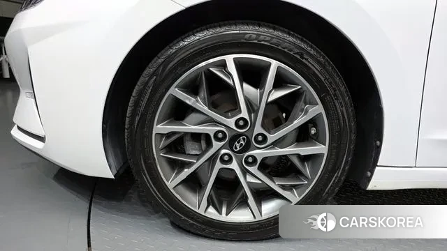 Hyundai The New Avante AD id 3004664 из Кореи 15