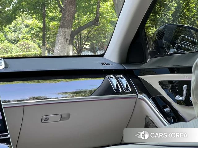 Mercedes-Benz Maybach S-class id 4253754 из Китая 20
