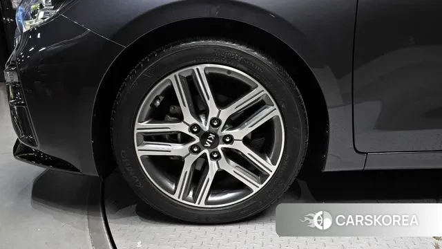 Kia Come New K3 id 3357195 из Кореи 15