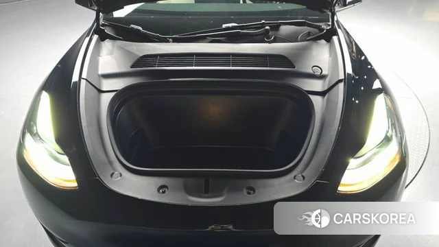 Tesla Model Y id 4834696 из Кореи 25