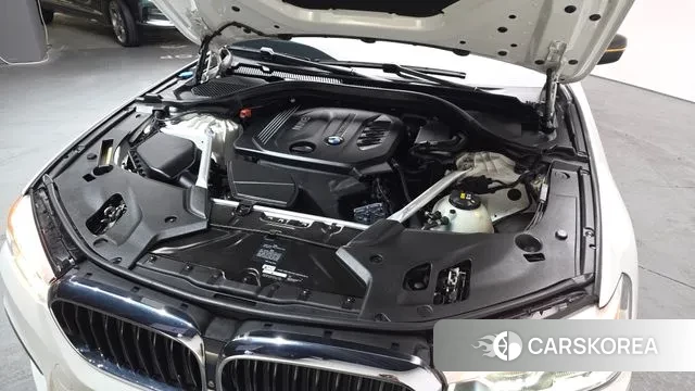 BMW 5 Series (G30) id 3728798 из Кореи 15