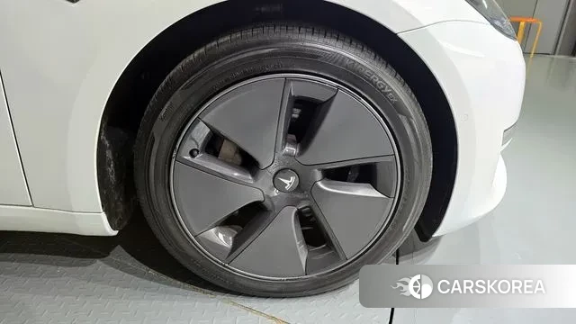 Tesla Model 3 id 3379139 из Кореи 15