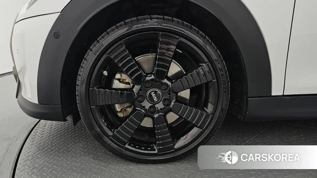 Mini Cooper S id 4720354 из Кореи 28