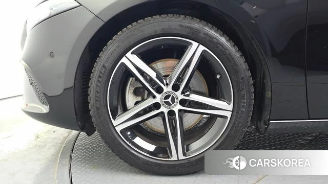 Mercedes-Benz A-Class W177 id 4180011 из Кореи 15