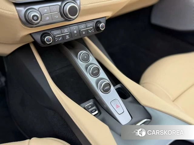 Ferrari Portofino id 3908991 из Китая 5